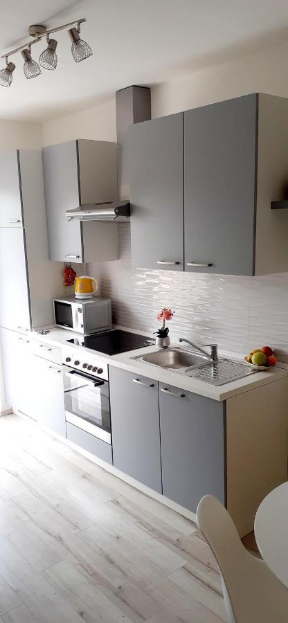 Lennida Studio Apartman Kavran Esterno foto