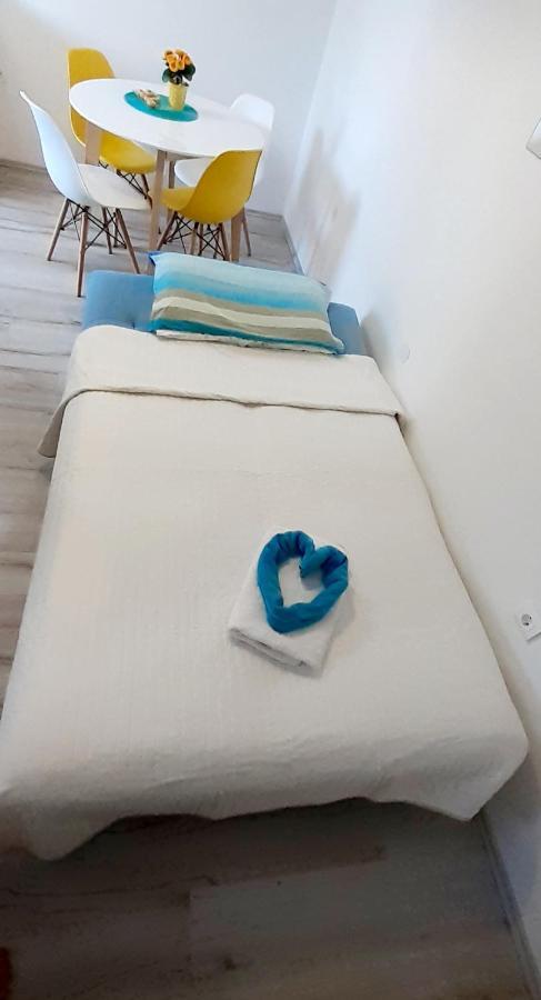 Lennida Studio Apartman Kavran Esterno foto